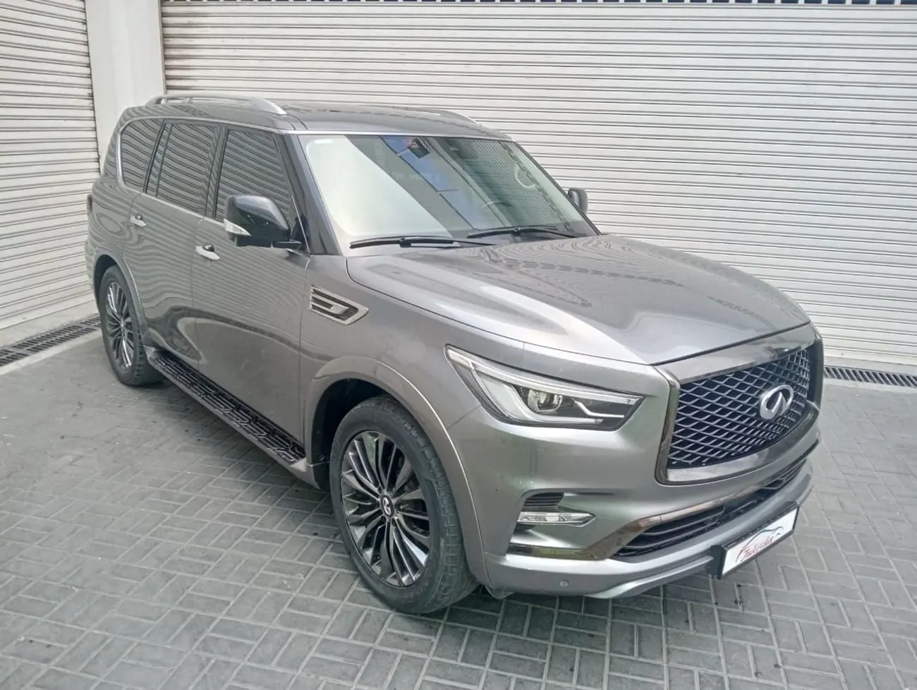 Infiniti QX80 2021