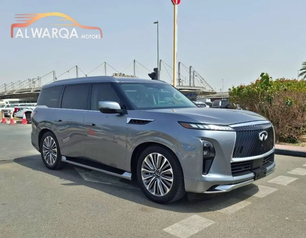 Infiniti QX80 2025