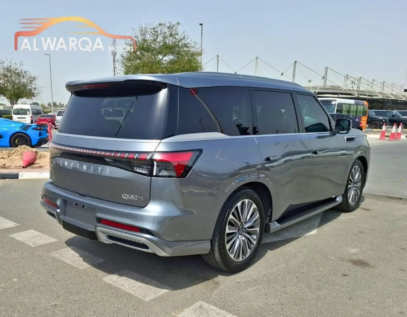 Infiniti QX80 2025