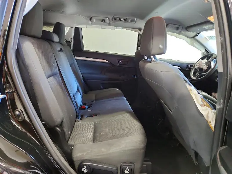 TOYOTA HIGHLANDER 2015 VIN 5TDBKRFH5FS214735