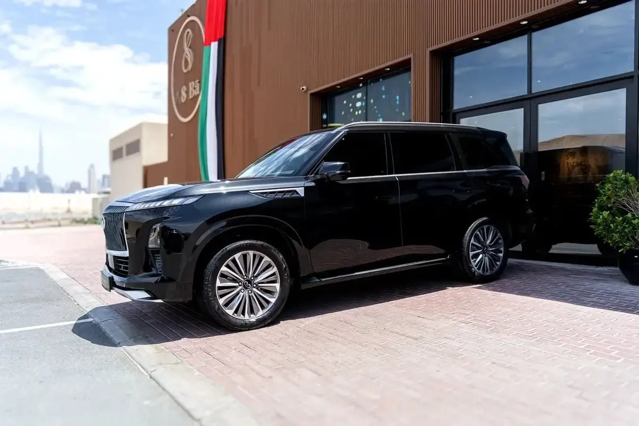 Infiniti QX80 2025