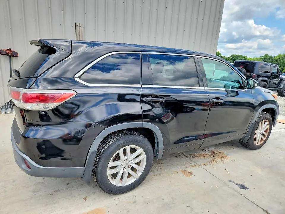 TOYOTA HIGHLANDER 2015 VIN 5TDBKRFH4FS074256