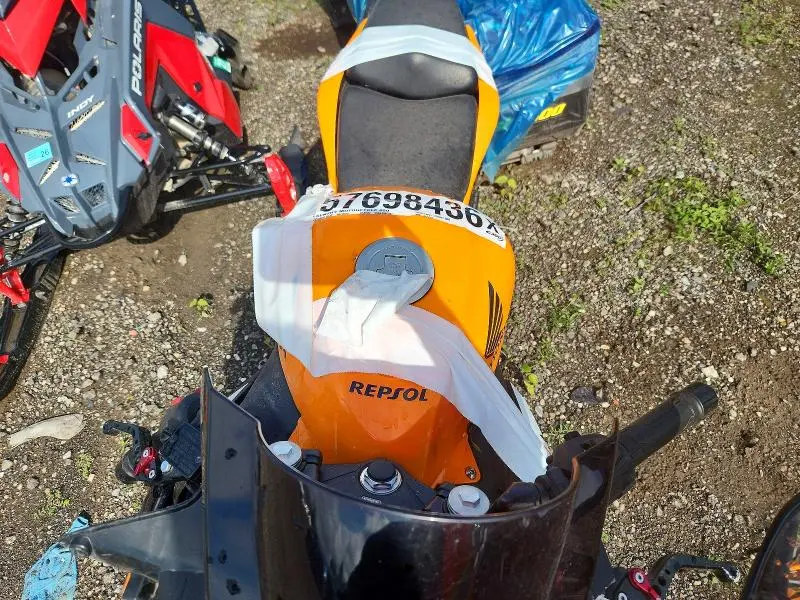 HONDA CBR CYCLE 2013