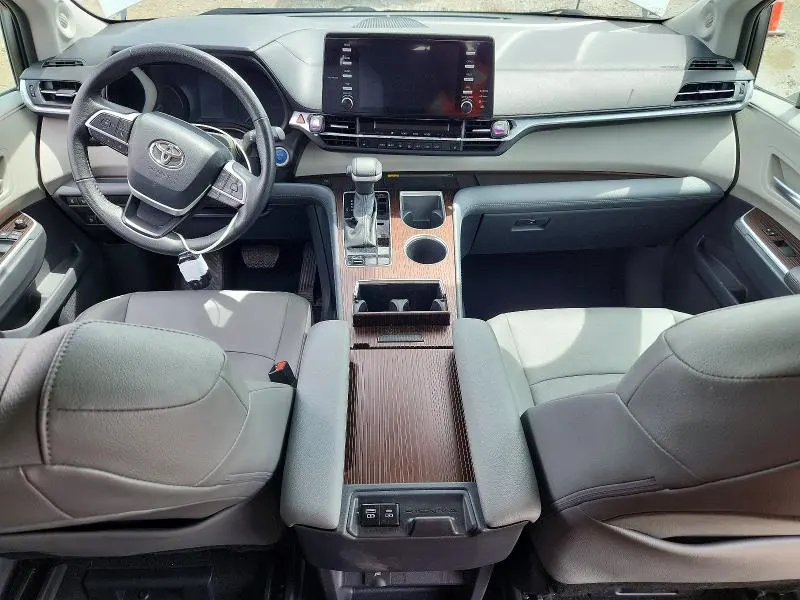 TOYOTA SIENNA 2023 VIN 5TDJSKFC4PS094774