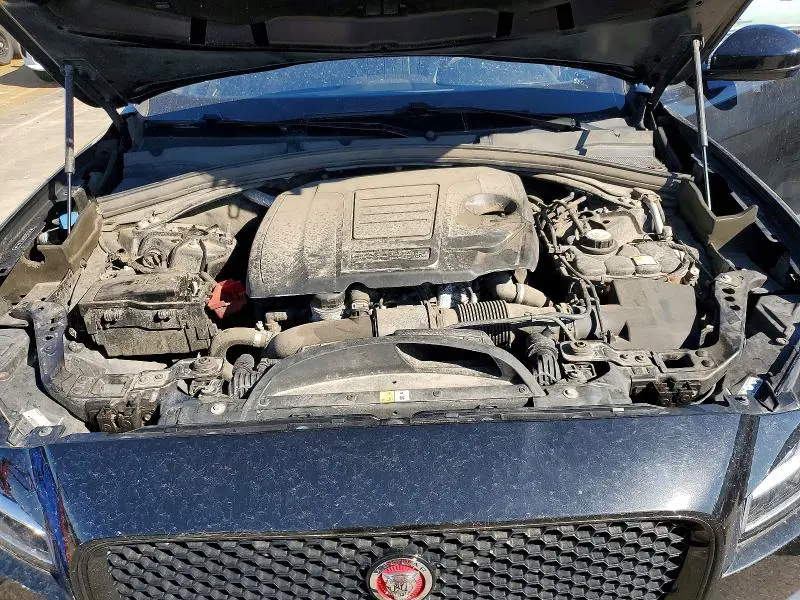 JAGUAR F-PACE 2018 VIN SADCK2FX0JA324122