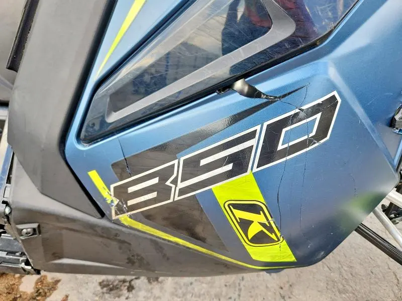 POLARIS SNOWMOBILE 2023