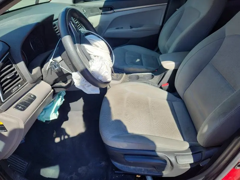 HYUNDAI ELANTRA 2017 VIN KMHD74LFXHU088883