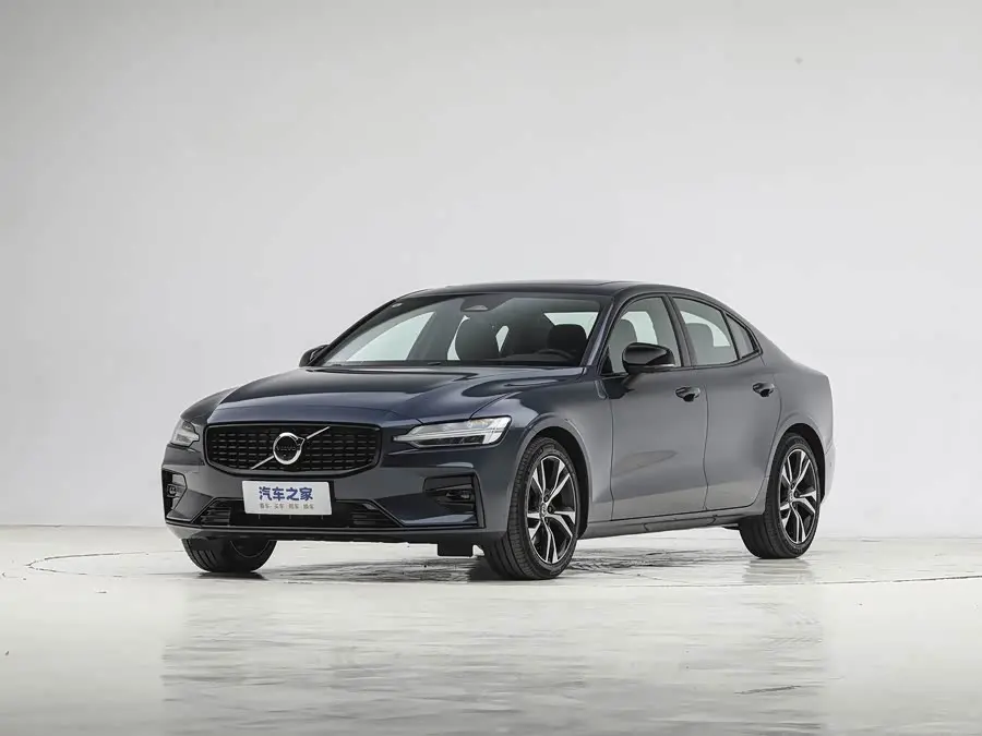 Volvo S60 2027 2027款 B5 智雅运动版