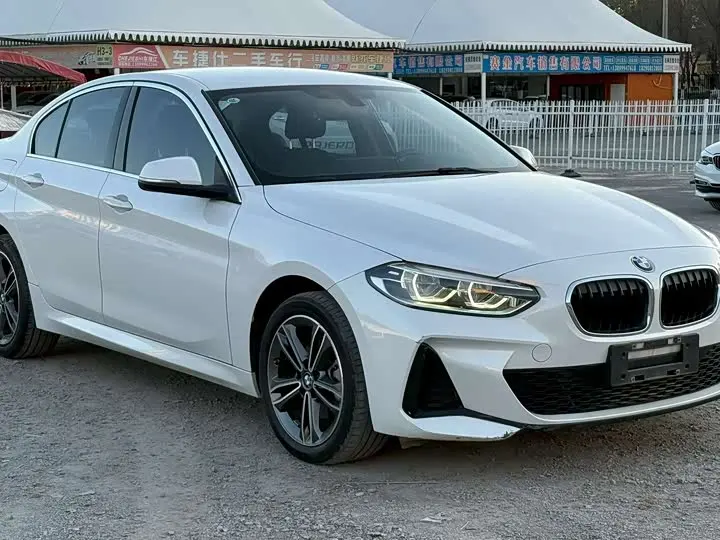 BMW 1 Series 2023 2023款 120i M运动曜夜版