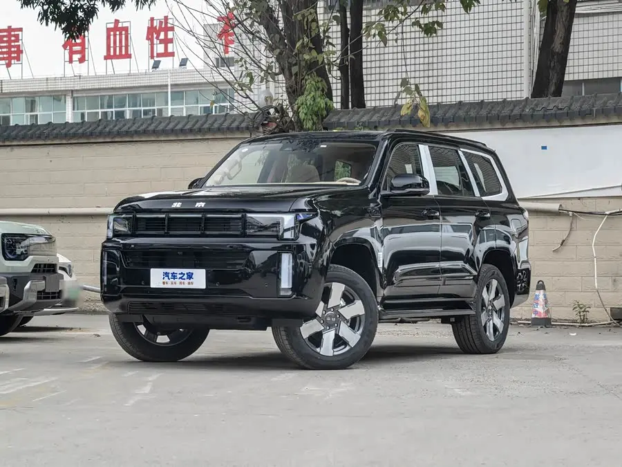 BAIC Beijing BJ60 Hybrid 2026 2026款 增程珠峰版 5座