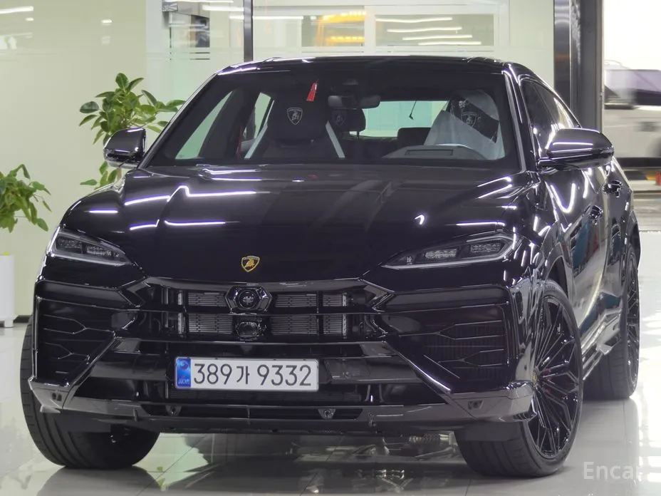 Lamborghini Urus 2018 4.0 V8 SE