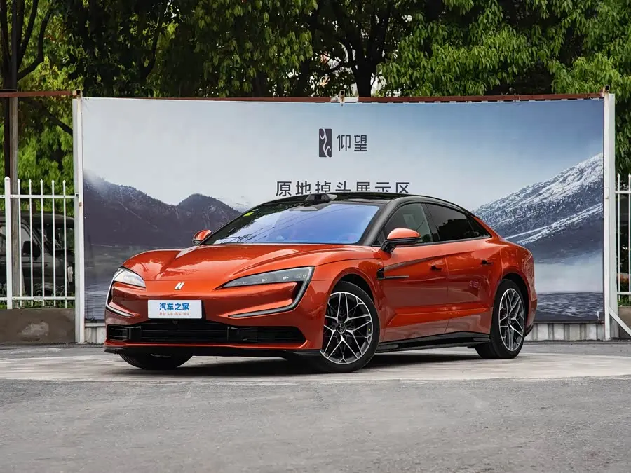BYD Yangwang U7 2026 2026款 PHEV 五座豪华版