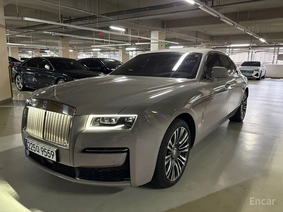Rolls-Royce Ghost 2020 6.7 V12