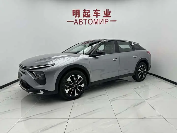 Citroen C5 X 2026 2026款 1.6T 国际版