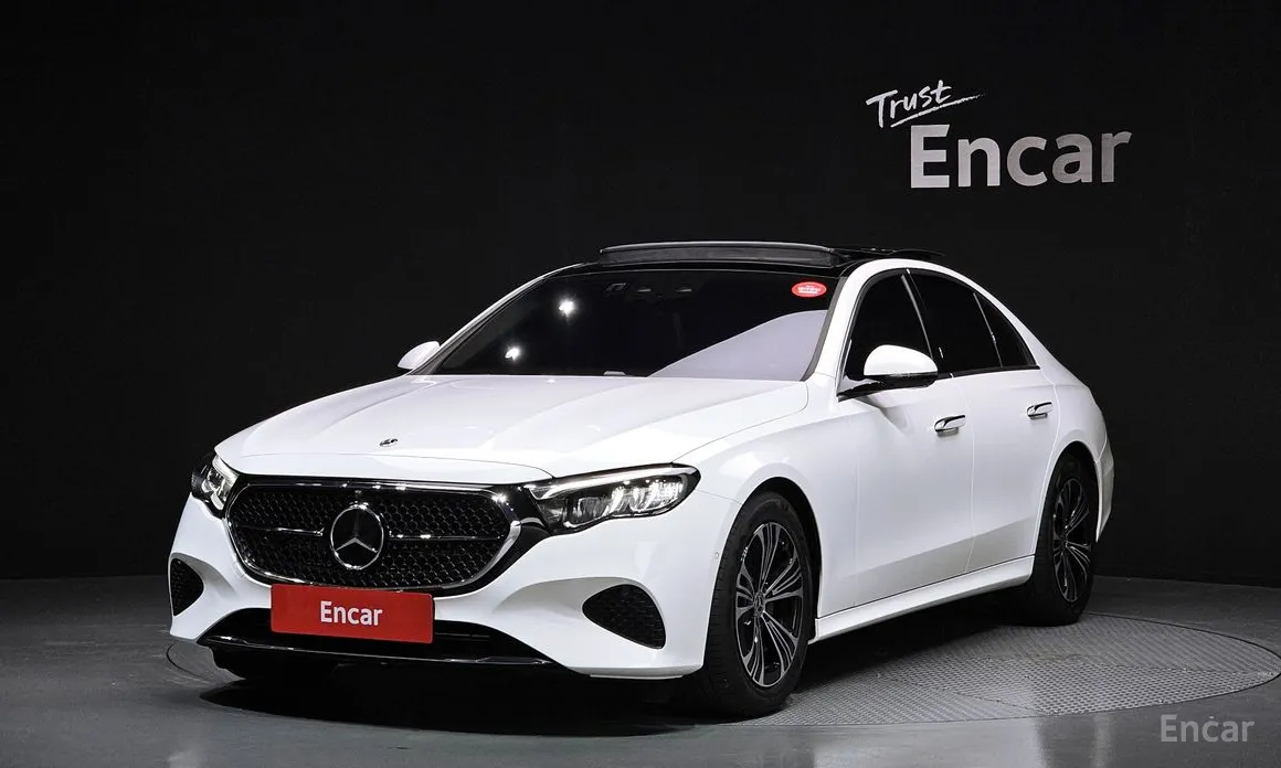 Mercedes-Benz E-Class 2024 E200 Avantgarde