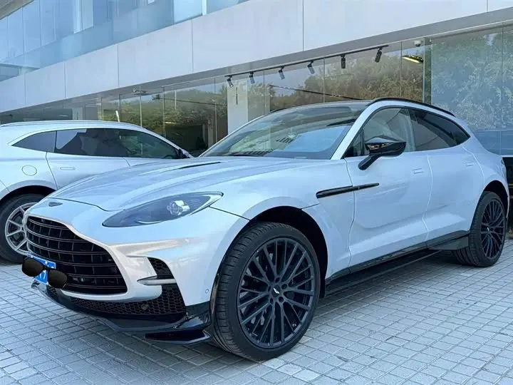 Aston Martin DBX 2023 2023款 4.0T V8 707