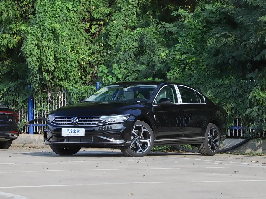 Volkswagen Magotan 2026 2026款 3000万辆甄选款 380TSI DSG豪华型