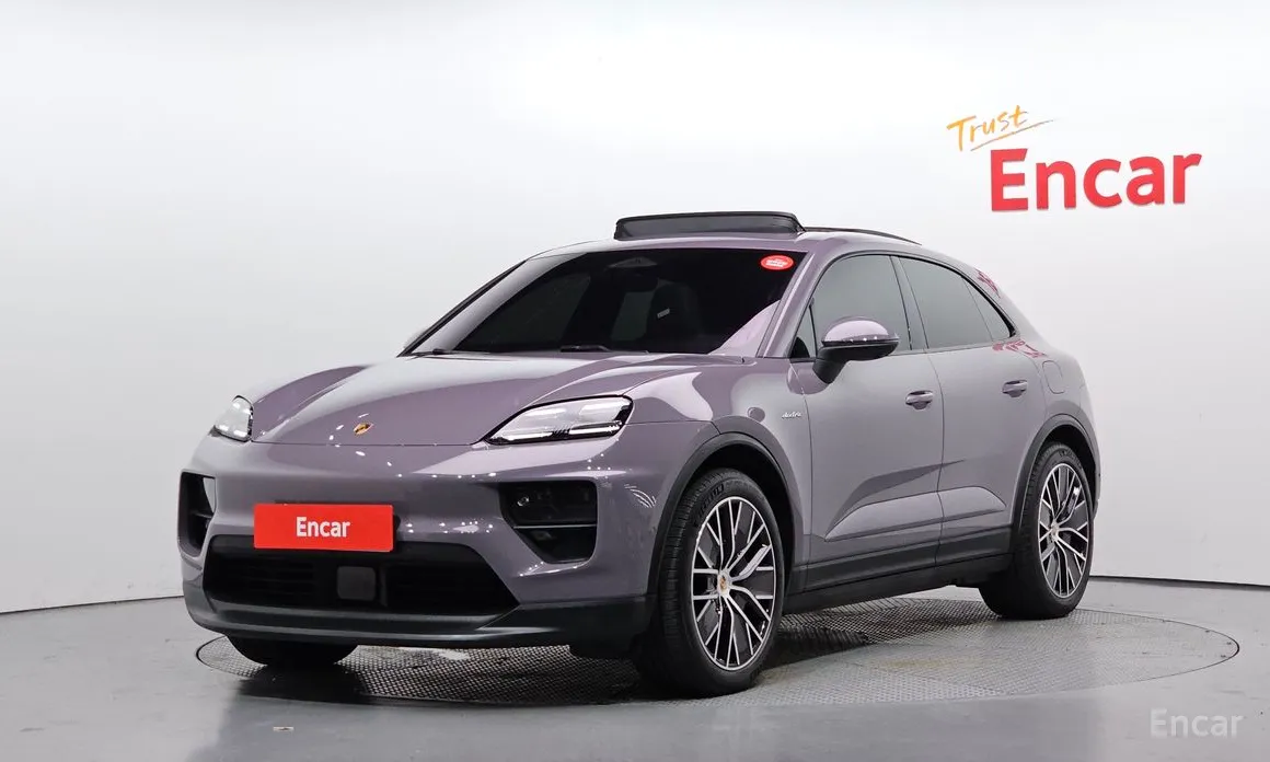 Porsche Macan 2024 Base 4