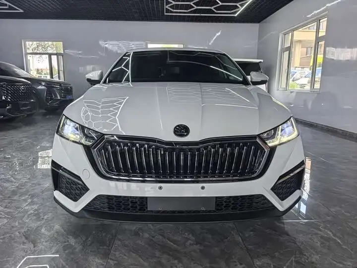2023 Skoda Octavia Pro