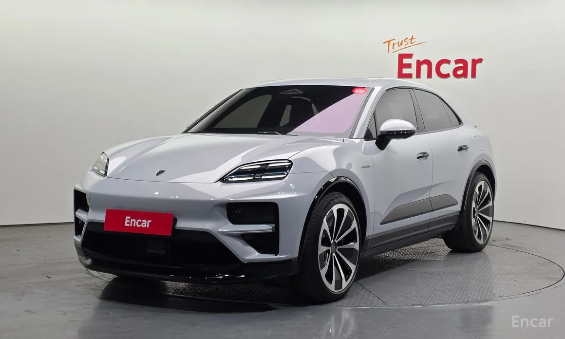 Porsche Macan 2024 Turbo