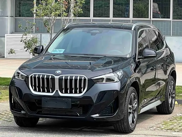 BMW X1 2026 2026款 sDrive25Li X设计套装