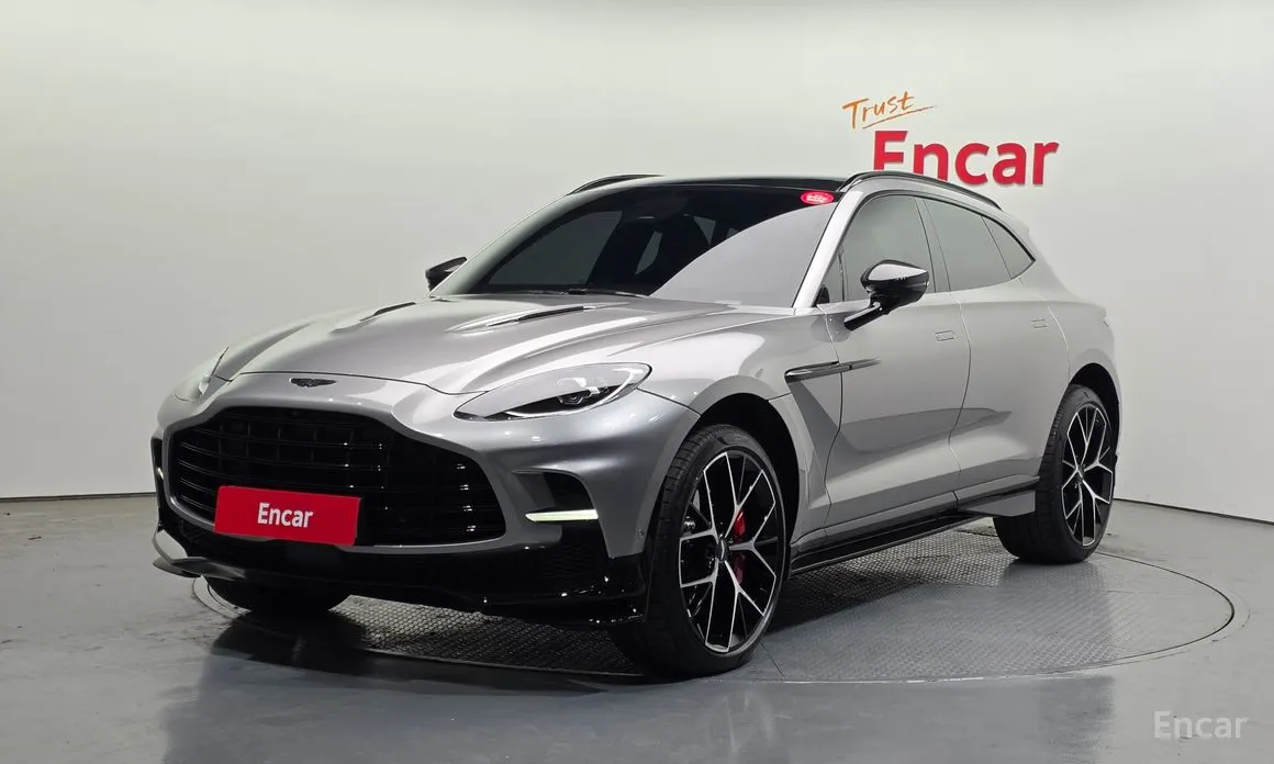 Aston Martin DBX 2020 4.0 V8 707