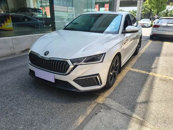 2023 Skoda Octavia Pro