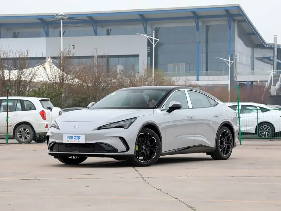 BAIC Arcfox Alpha S5 2026 2026款 630 元境智行版 185kW