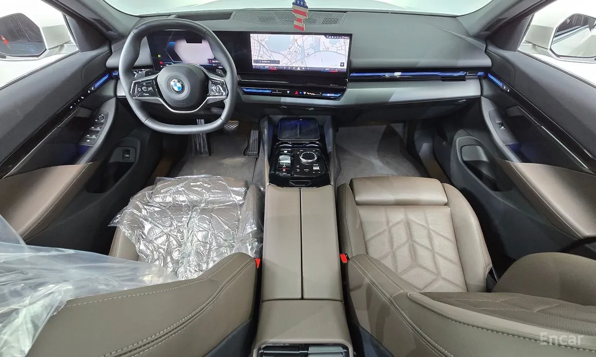 BMW 5 Series 2023 520i
