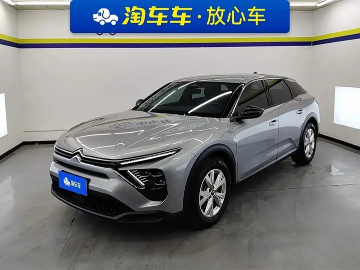 Citroen C5 X 2025 2025款 1.6T 海外版