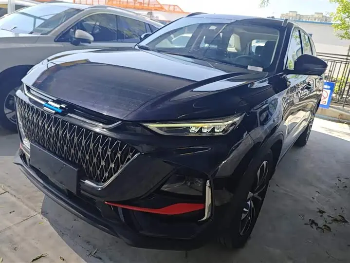 Changan Oshan X7 Plus 2023 2023款 畅享版 1.5T自动尊贵型 7座