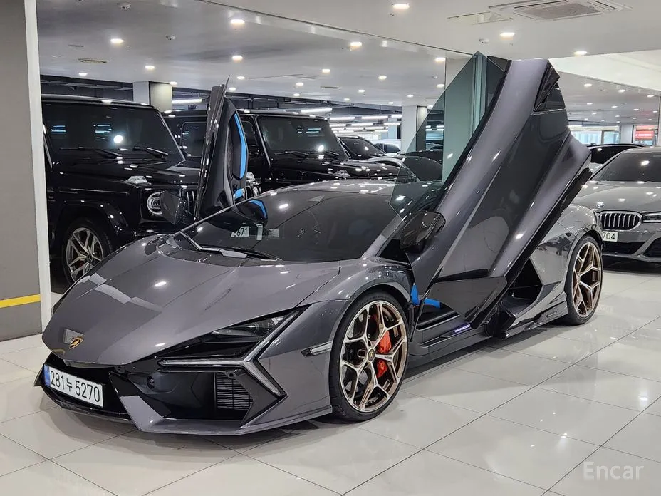 Lamborghini Revuelto 2025 6.5 V12
