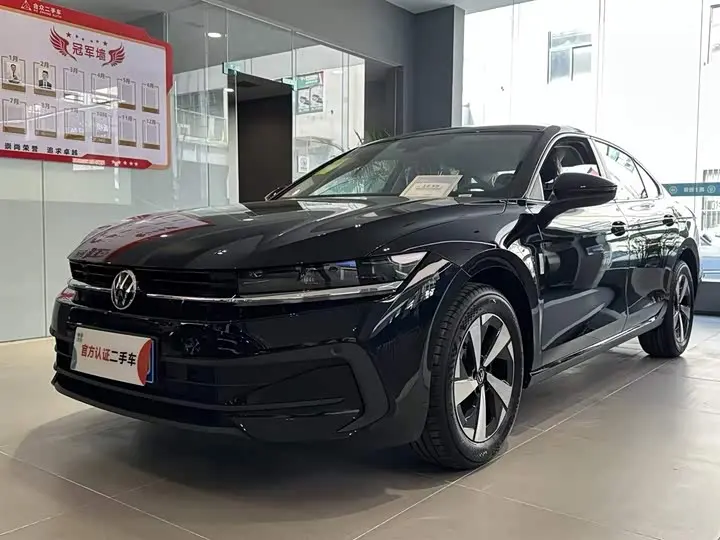 Volkswagen Magotan 2026 2026款 300TSI 尊享版