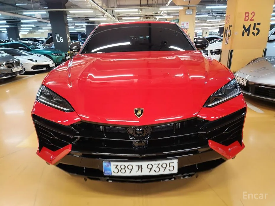 Lamborghini Urus 2018 4.0 V8 SE