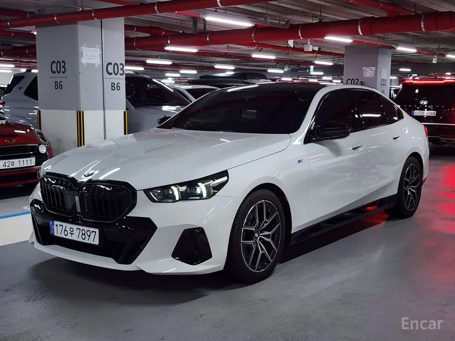 BMW 5 Series 2023 520i M Sport