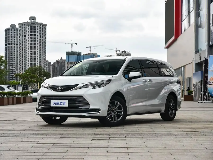 Toyota Sienna 2027 2027款 2.5L 双擎四驱豪华版