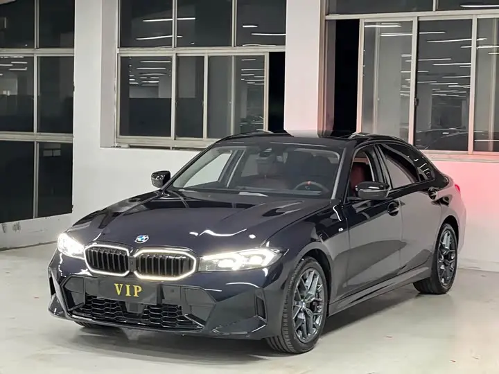 BMW 3 Series 2026 2026款 330Li M运动曜夜套装