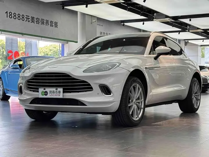 Aston Martin DBX 2023 2023款 3.0T STRAIGHT-SIX