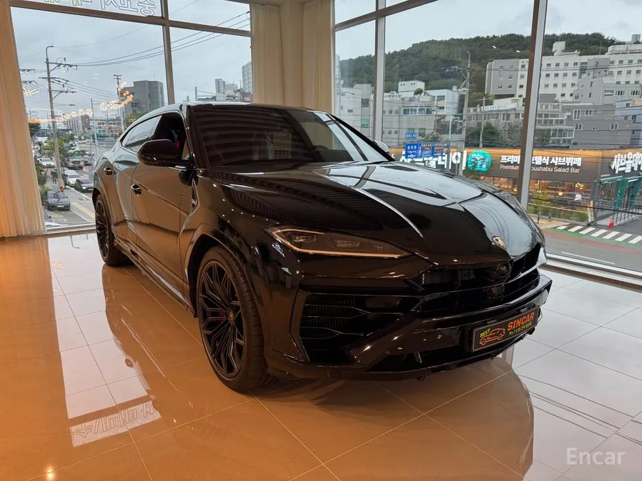 Lamborghini Urus 2018 4.0 V8 SE