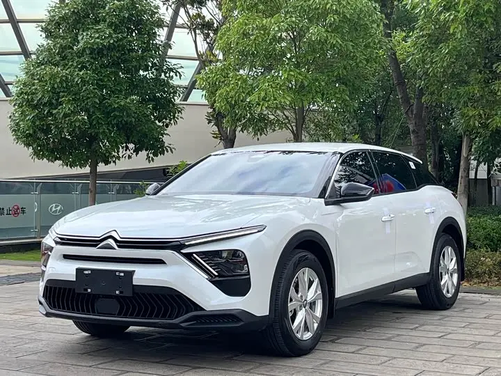 Citroen C5 X 2025 2025款 1.6T 海外版