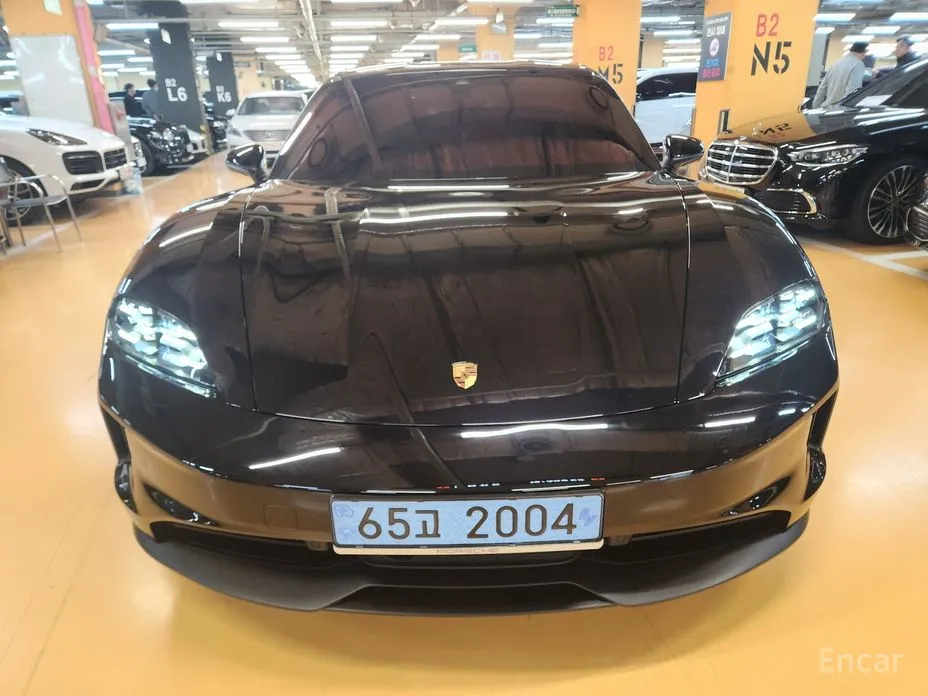 Porsche Taycan 2020 4S