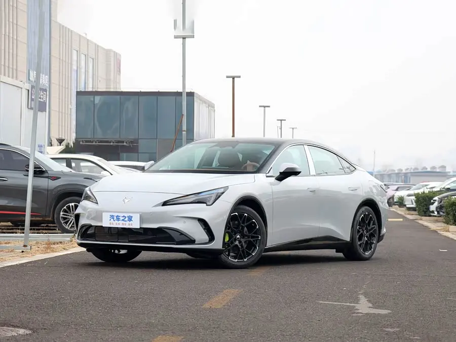 BAIC Arcfox Alpha S5 2026 2026款 650 元境四驱版 390kW