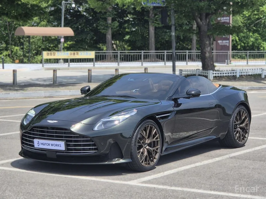 Aston Martin DB12 2023 4.0 V8 Volante