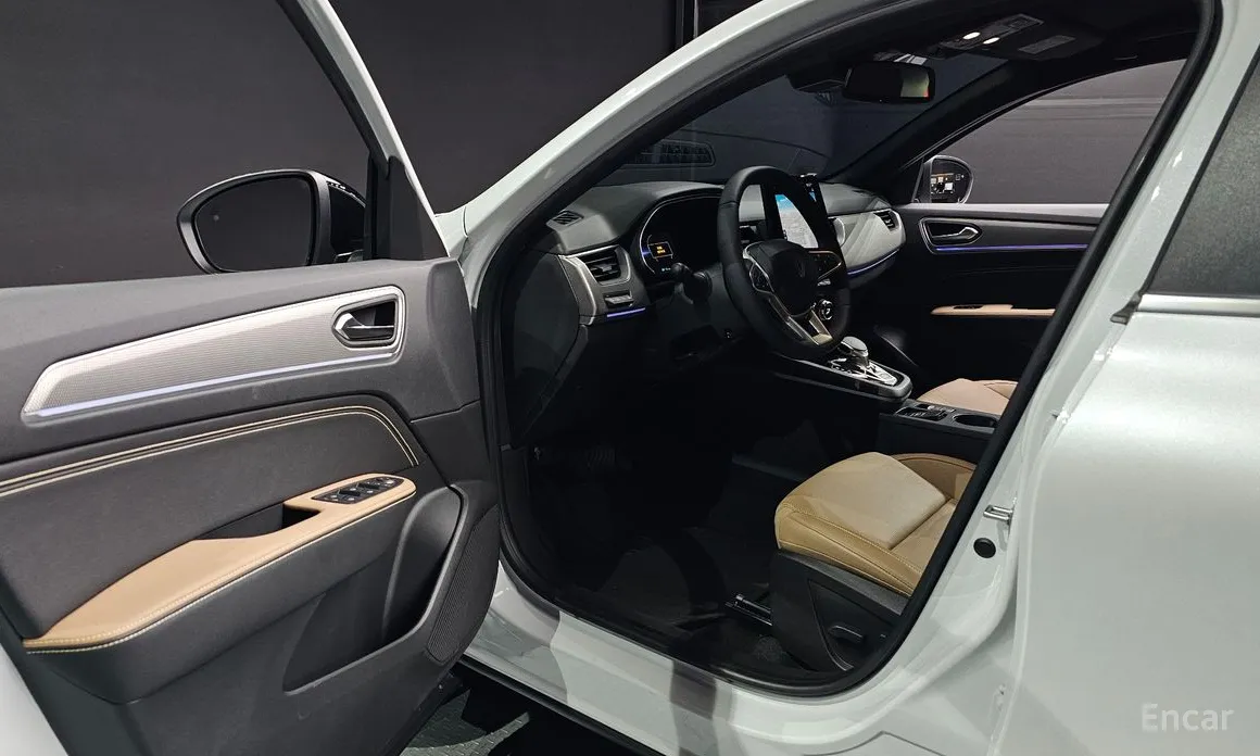 Renault Arkana 2024 1.6 E-TECH Iconic