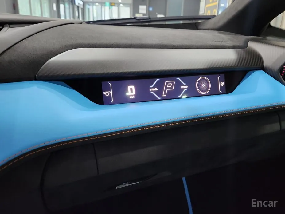 Lamborghini Revuelto 2025 6.5 V12