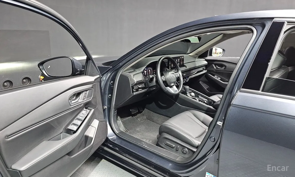 Honda Accord 2023 2.0 Hybrid Touring