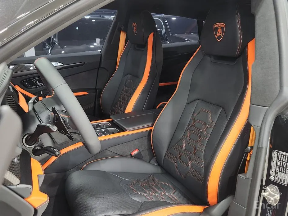 Lamborghini Urus 2018 4.0 V8 SE