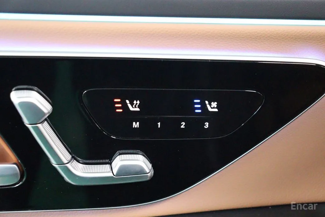 Фото 10 - Mercedes-Benz E-Class
