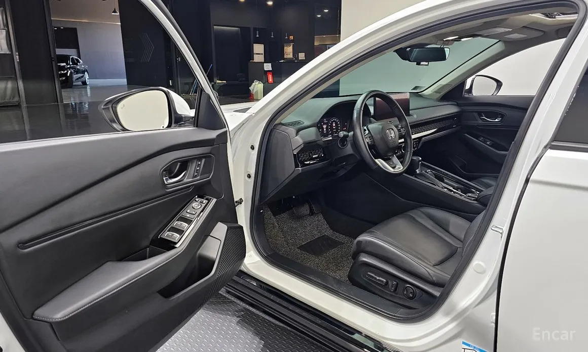 Honda Accord 2023 2.0 Hybrid Touring