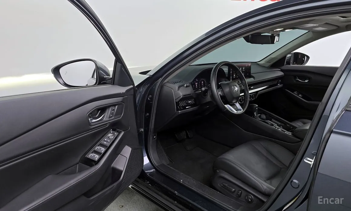 Honda Accord 2023 2.0 Hybrid Touring